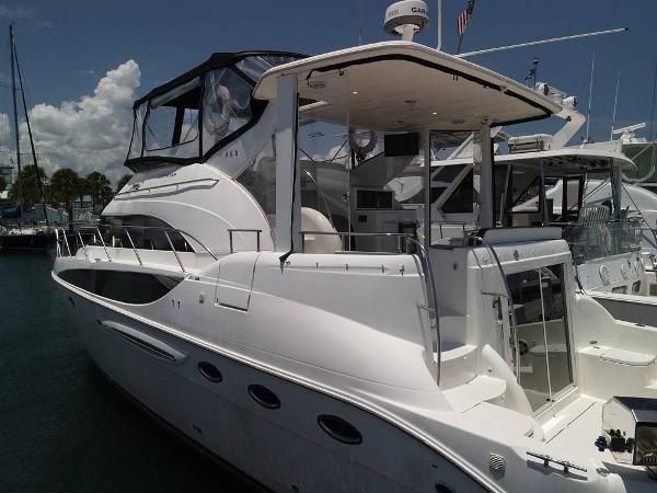 2004 Meridian 459 Motor Yacht