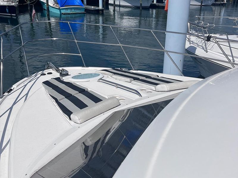 2004 Meridian 459 Motor Yacht