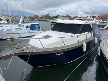 2010 Viking Marin Sedan 34
