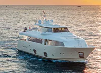 2008 Ferretti Yachts Custom Line Navetta 26