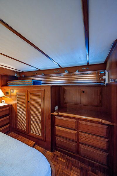 2004 DeFever 49 Pilothouse