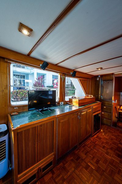 2004 DeFever 49 Pilothouse