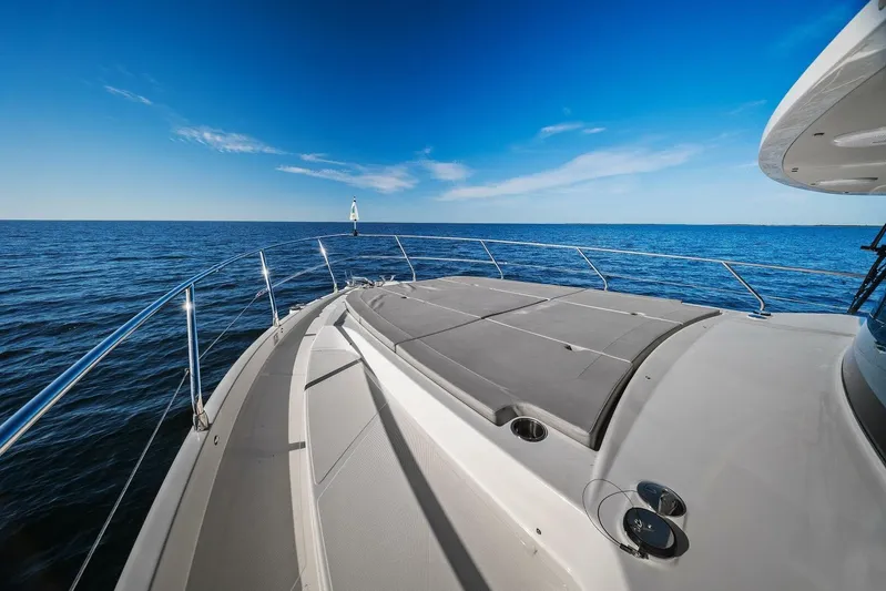 T'nt' IV Yacht Photos Pics 2025 Absolute 48 Navetta - Bow