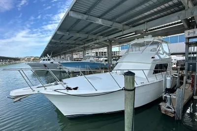 Hatteras 52 Convertible