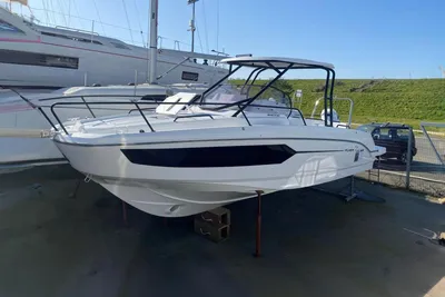 Beneteau FLYER 8 SUNDECK V2