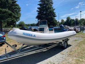 2020 Zodiac Medline 580