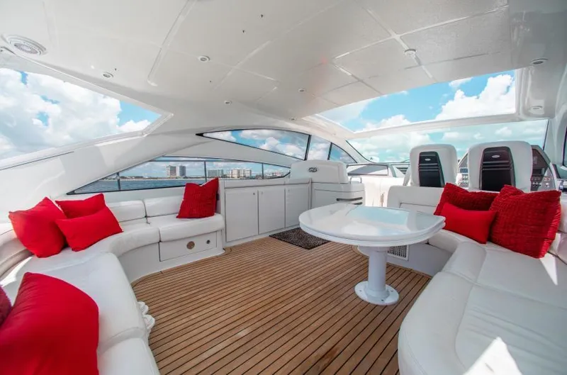 Drop Out Yacht Photos Pics 