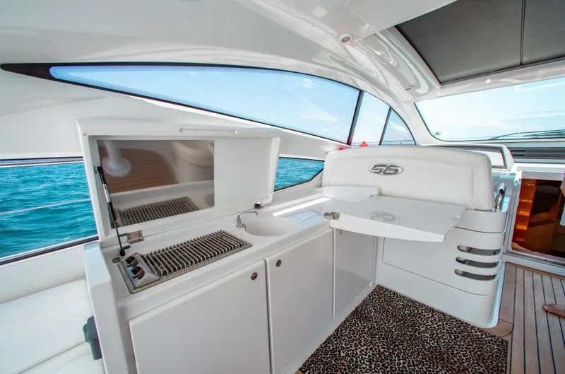 Drop Out Yacht Photos Pics 