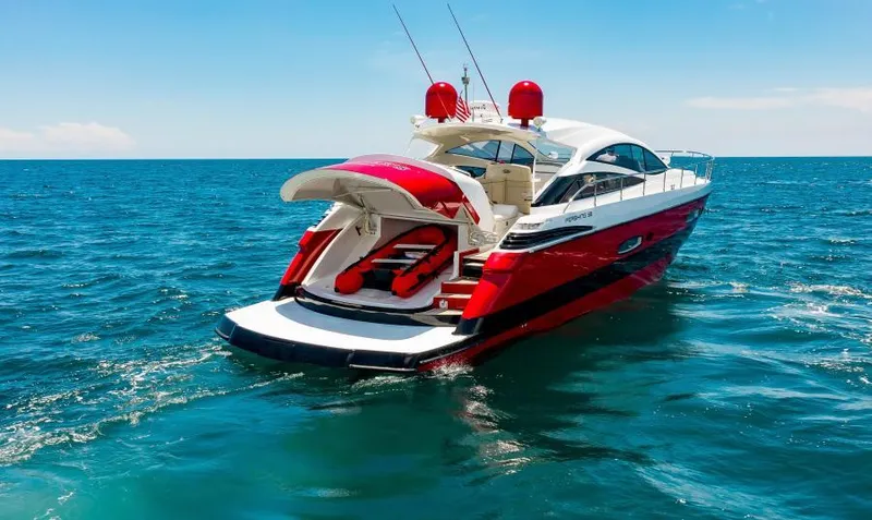 Drop Out Yacht Photos Pics 