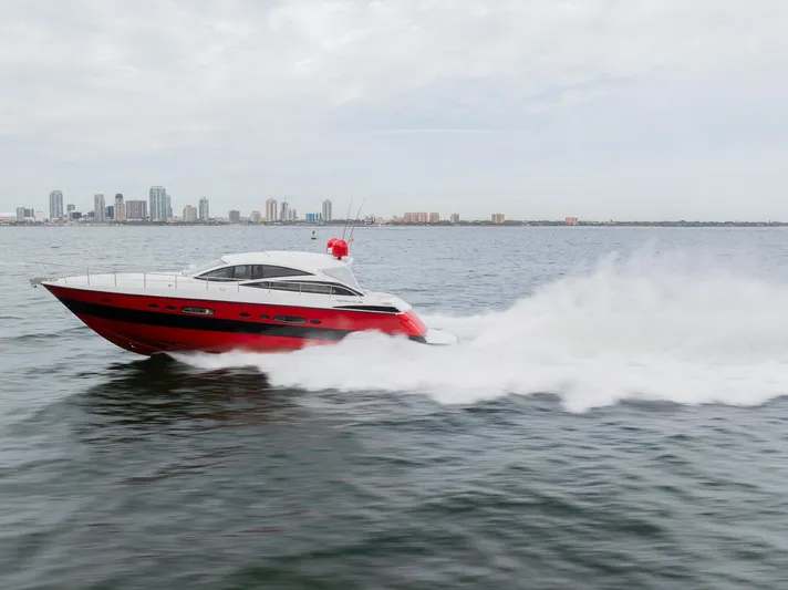 Drop Out Yacht Photos Pics 