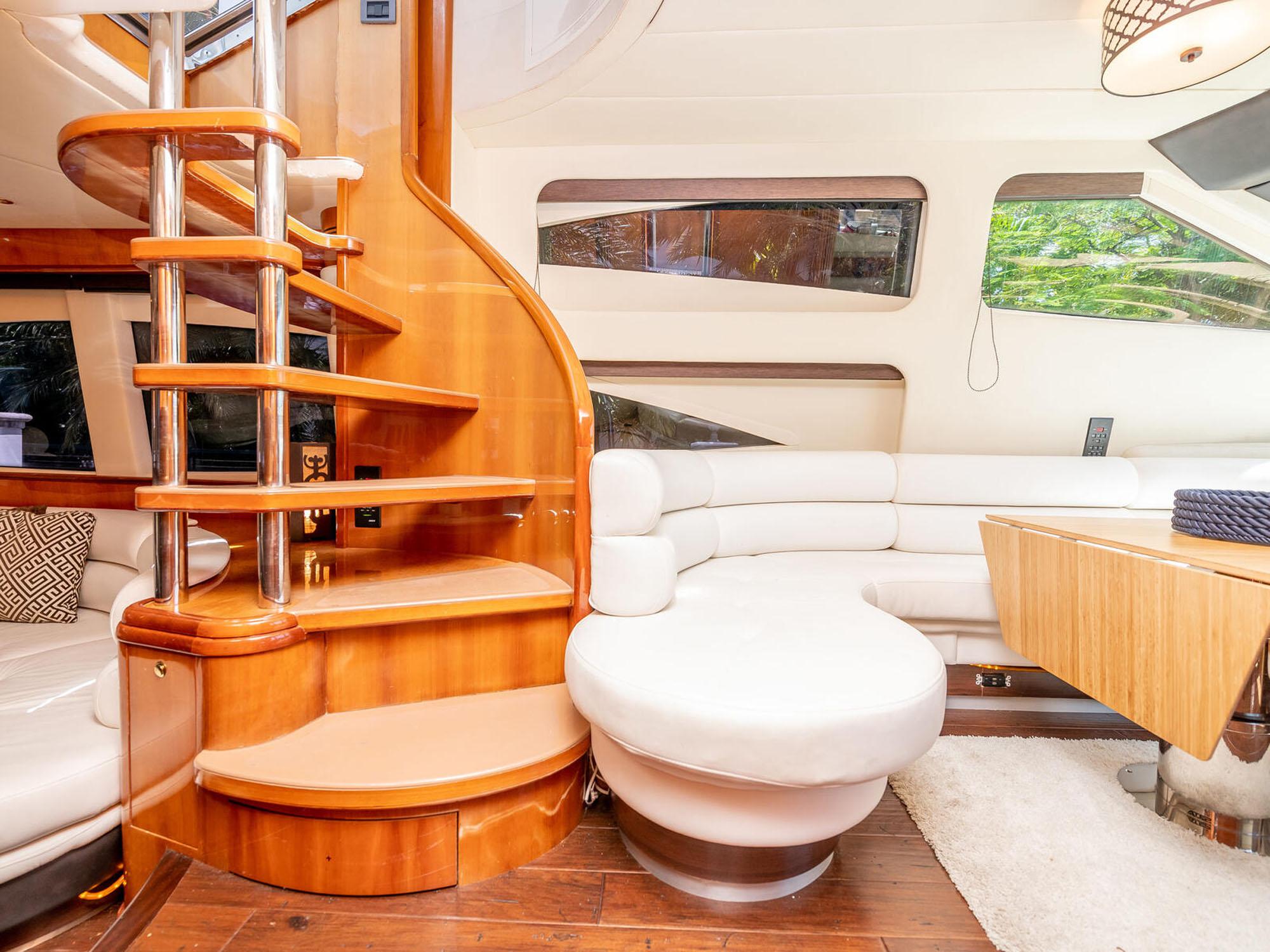 2000 Azimut 70 SeaJet Motor Yacht for sale YachtWorld