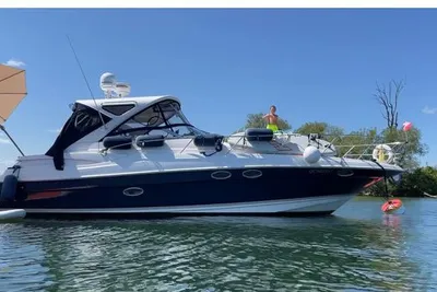 Regal 3760 Sportyacht