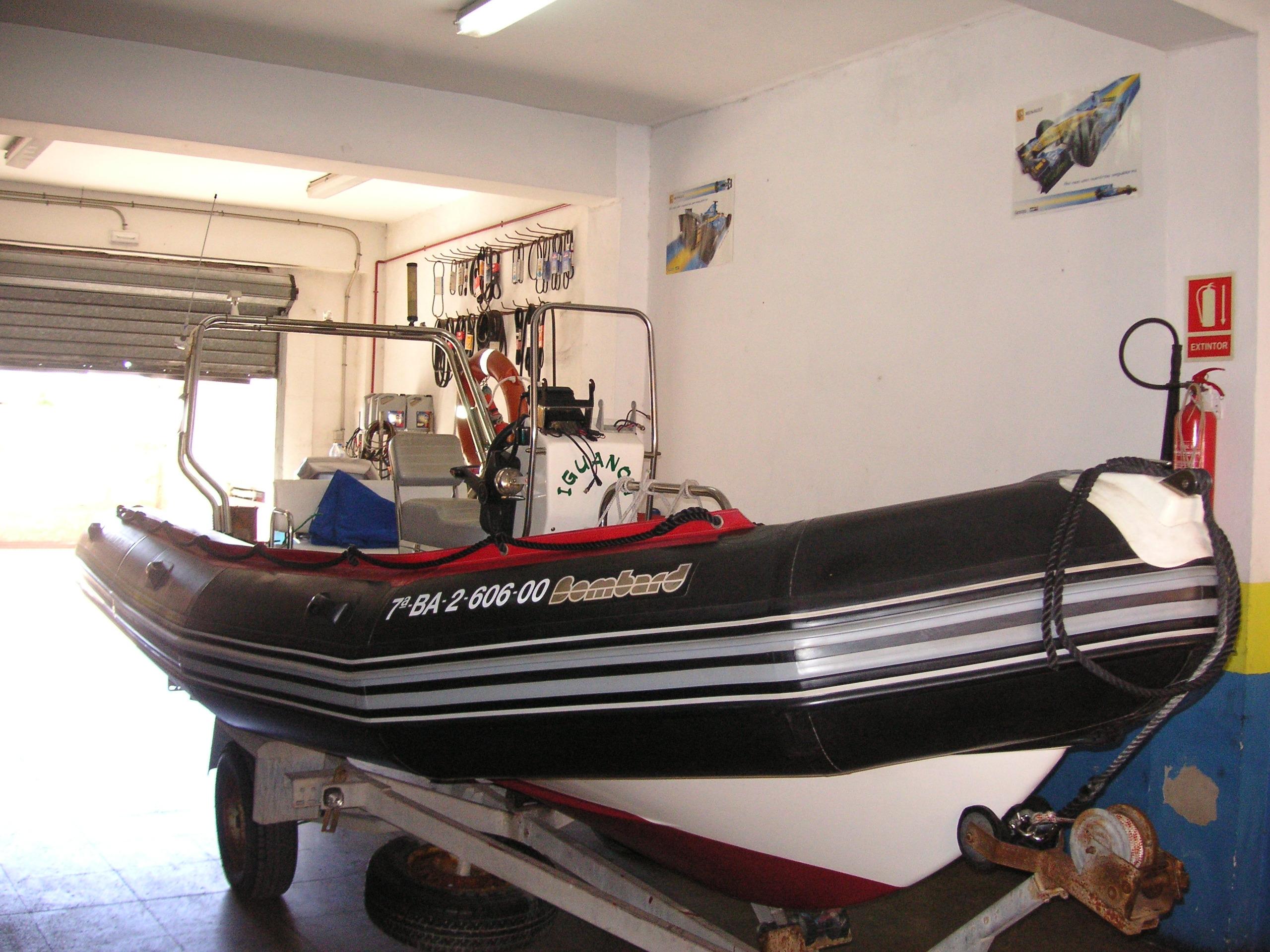 Bombard Explorer Occasion iNautia