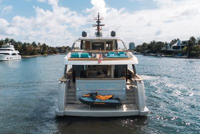 Yacht
