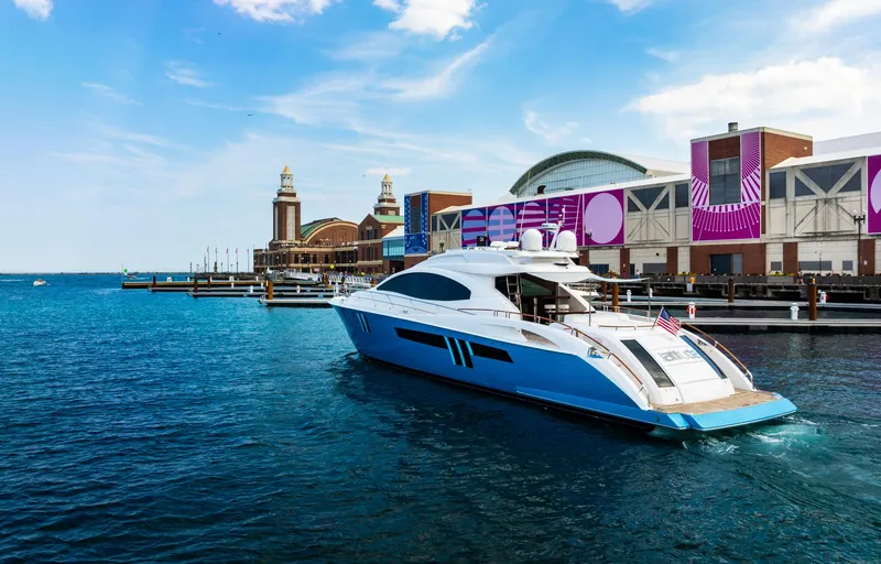 Latitude Yacht Photos Pics 