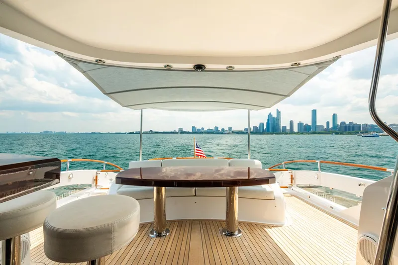 Latitude Yacht Photos Pics 