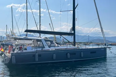 2025 Beneteau Oceanis Yacht 60
