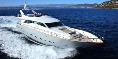 Yacht