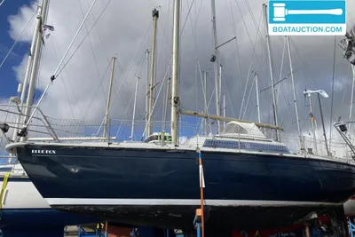 1985 Dufour Safari 27