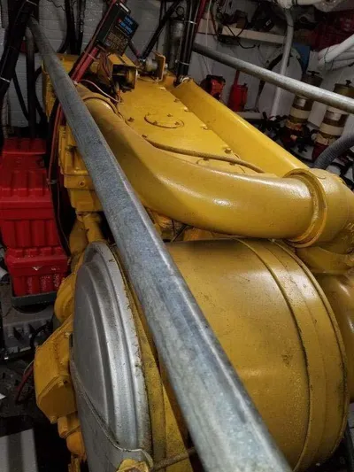 Elizabeth Ruth Yacht Photos Pics Port side Main