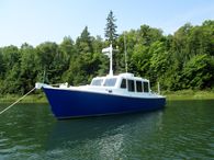 2013 Custom Eco Trawler 33