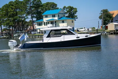 True North 34 OE