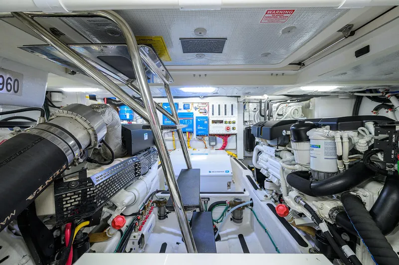 Cheers Yacht Photos Pics 