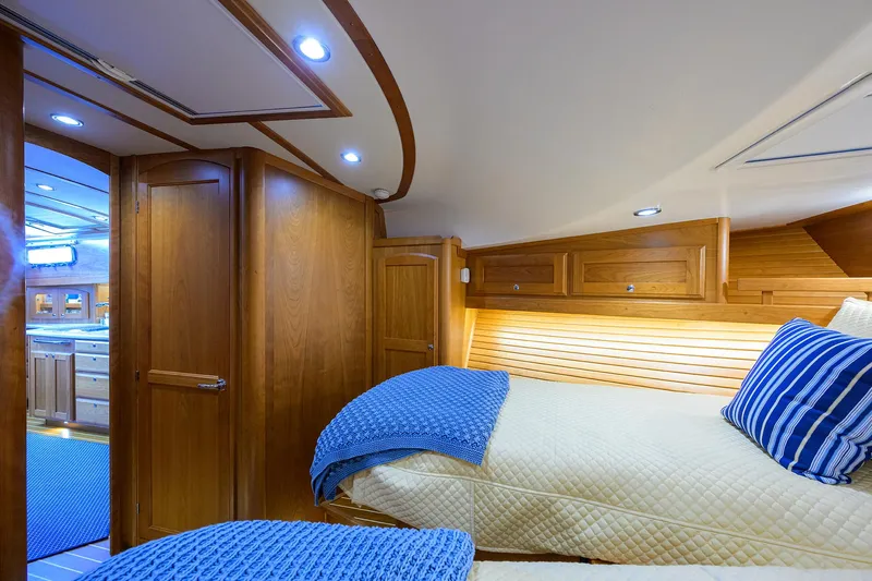 Cheers Yacht Photos Pics 