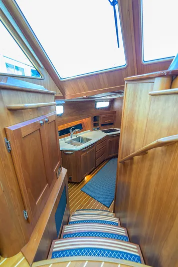 Cheers Yacht Photos Pics 