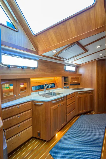 Cheers Yacht Photos Pics 