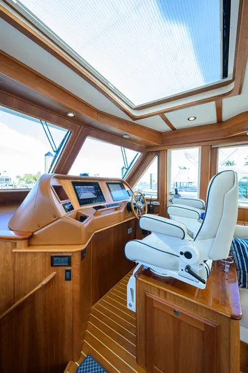 Cheers Yacht Photos Pics 