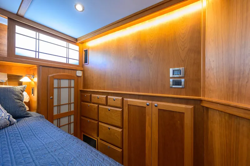 Cheers Yacht Photos Pics 