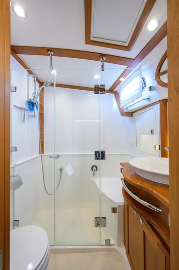 Cheers Yacht Photos Pics 