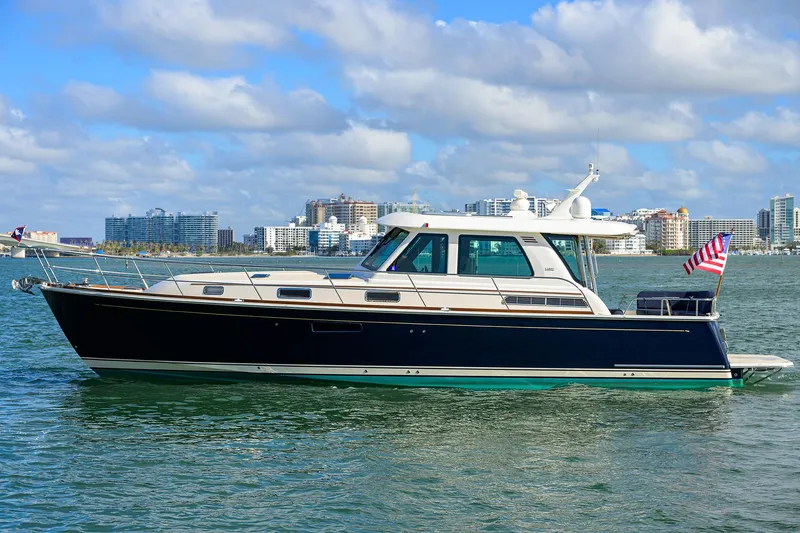 Cheers Yacht Photos Pics 