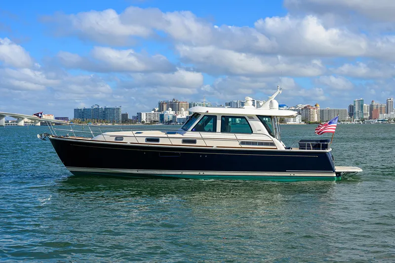 Cheers Yacht Photos Pics 