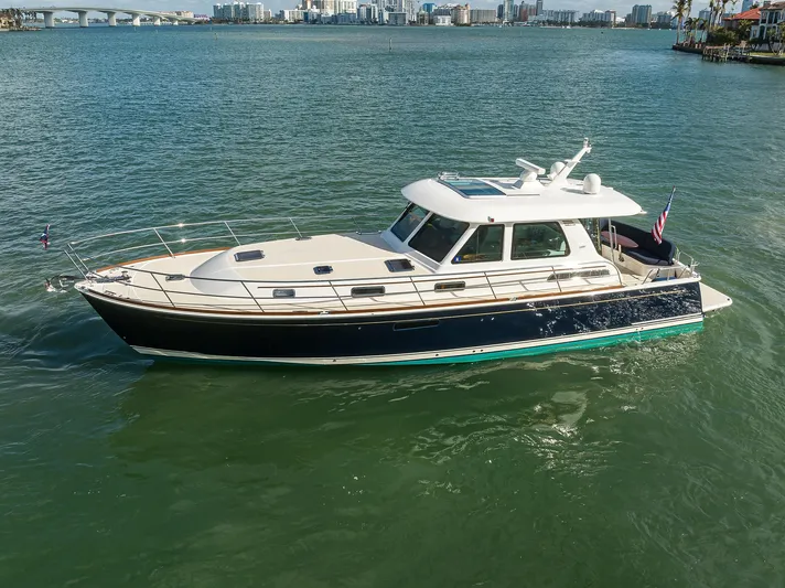 Cheers Yacht Photos Pics 