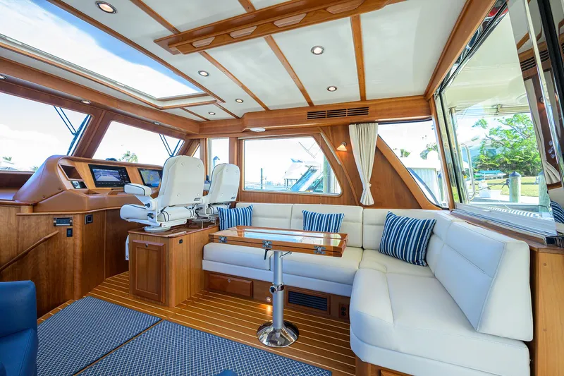 Cheers Yacht Photos Pics 