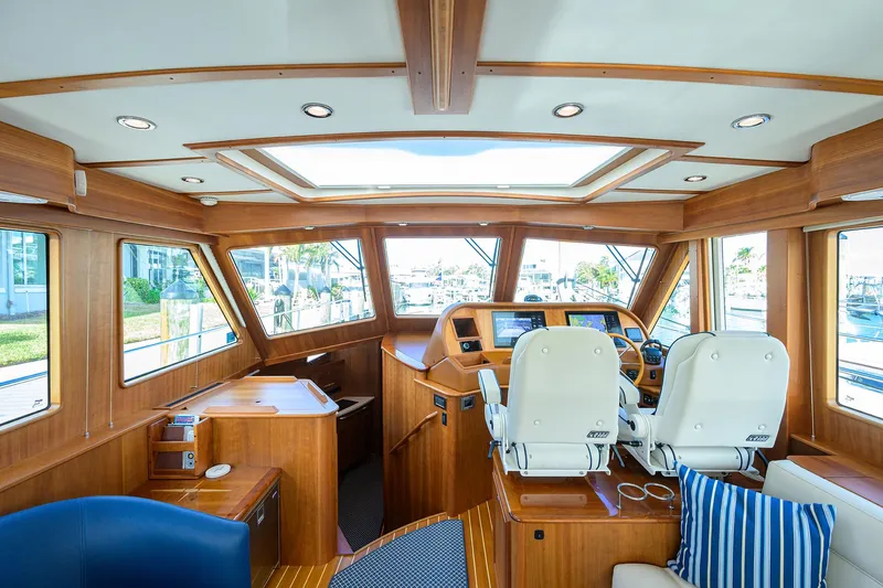 Cheers Yacht Photos Pics 