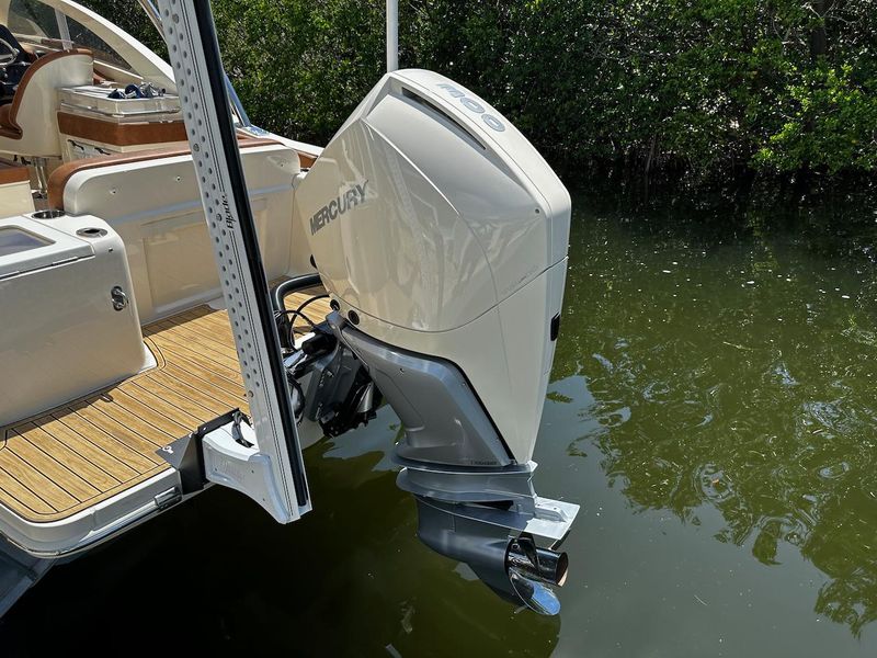 2023 Scout 240 Dorado