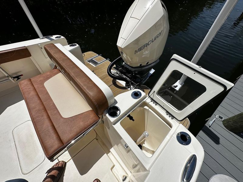 2023 Scout 240 Dorado