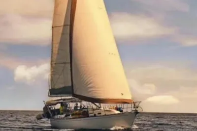 Sabre 38