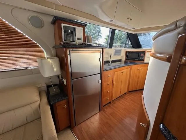 Good Life Yacht Photos Pics 