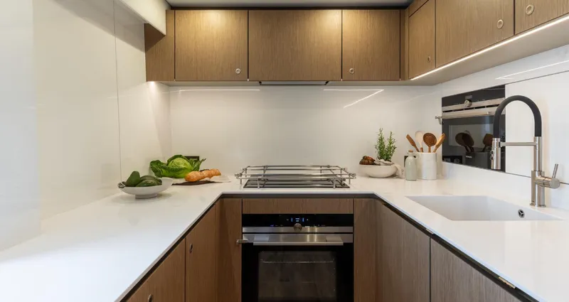 Spice Of Life Yacht Photos Pics 