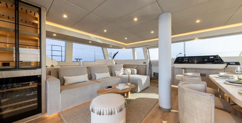 Spice Of Life Yacht Photos Pics 