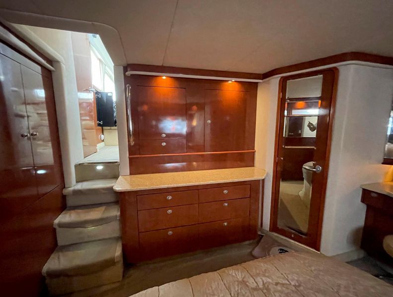 2004 Sea Ray 48 Motoryacht