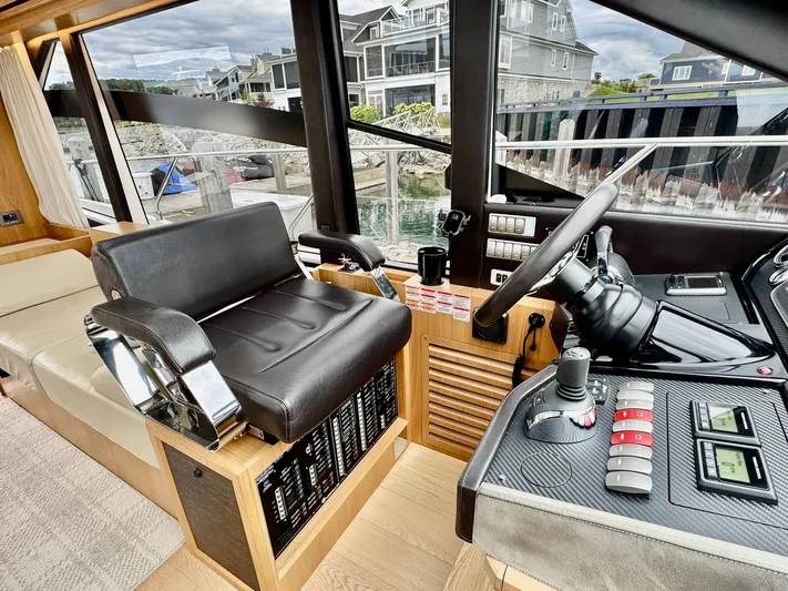 Yes Dear! Yacht Photos Pics 