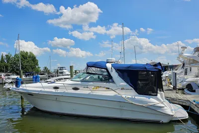 Sea Ray 330 Sundancer