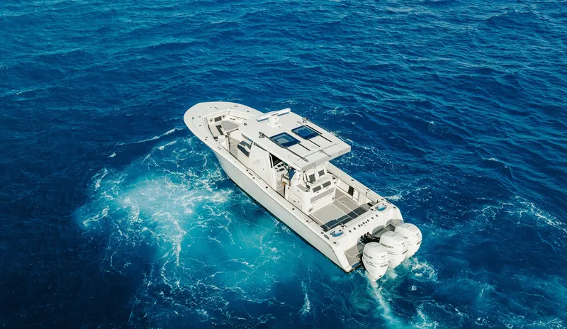 Bad Romance V Yacht Photos Pics 