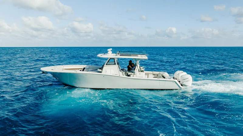 Bad Romance V Yacht Photos Pics 