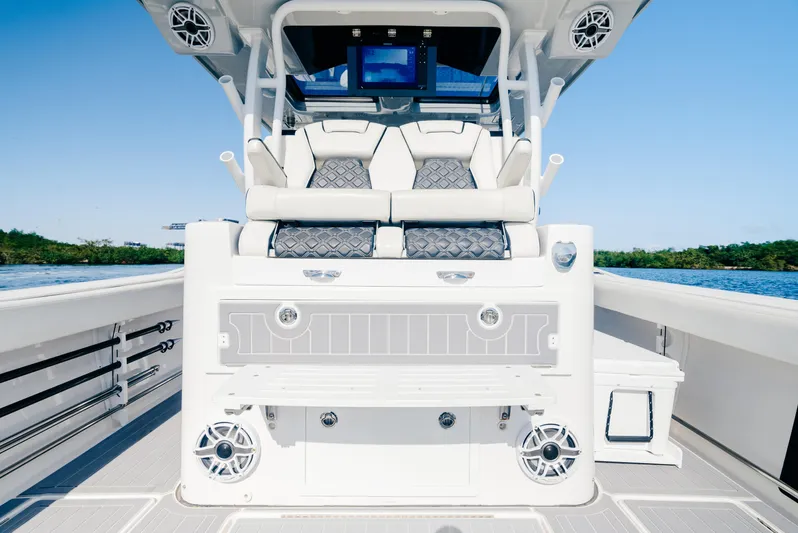 Bad Romance V Yacht Photos Pics 